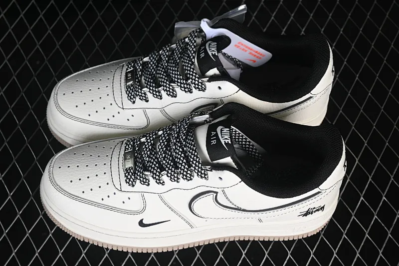 All categories Nk Air Force 1 Air Force series Nk Air Force 1 Low Air Force low-top Nike Air Force 1'07 Low Hand-painted style Air Force 1 low-top casual sneakers MM3399-819